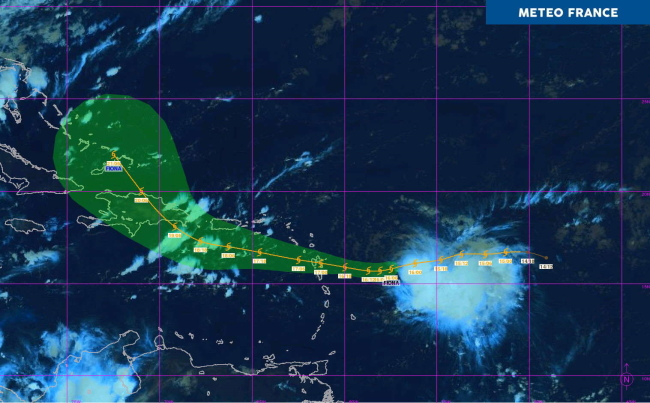 Carte Météo France Guadeloupe- Trajectoire tempête tropicale Fiona